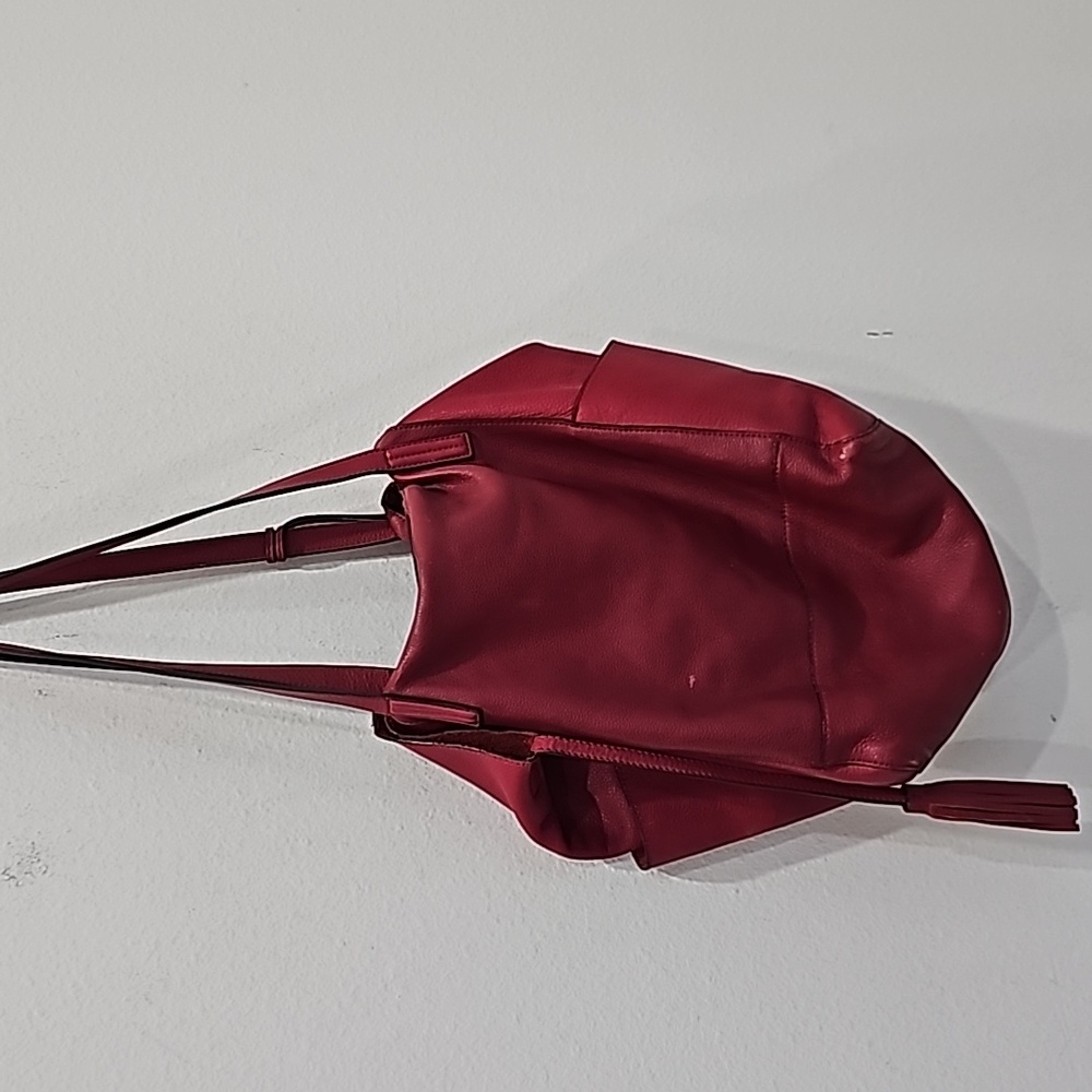 Michael Kors Large Pebbled Red Leather Handbag Tote Spacious - Picture 5 of 12